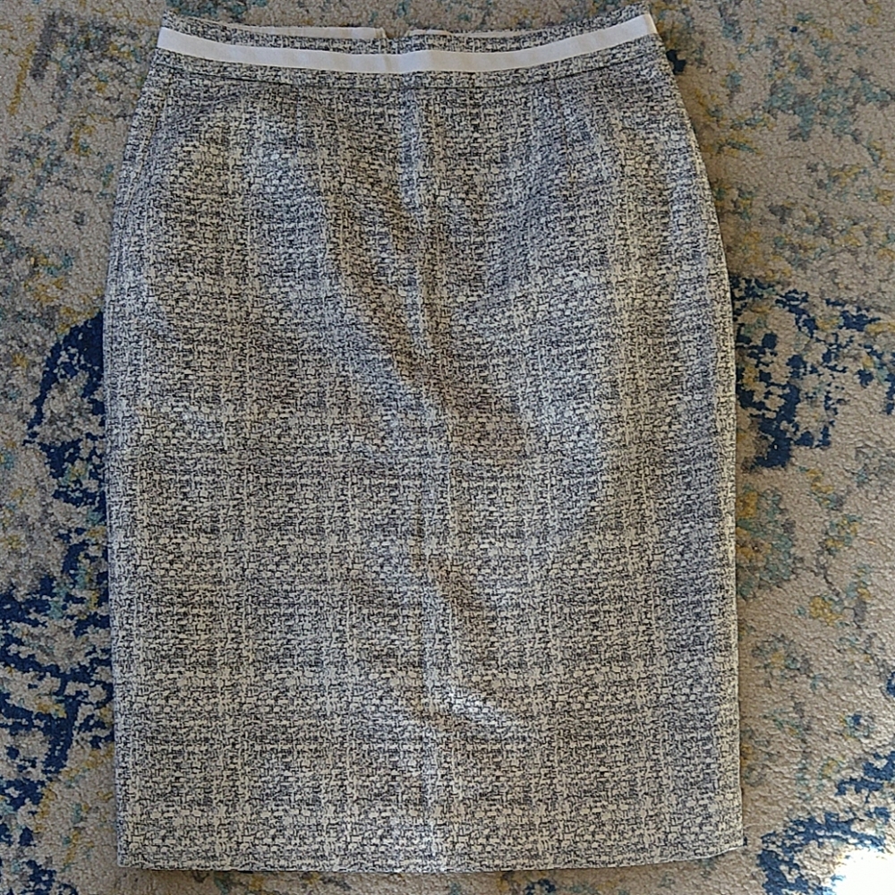 Pencil skirt size 4